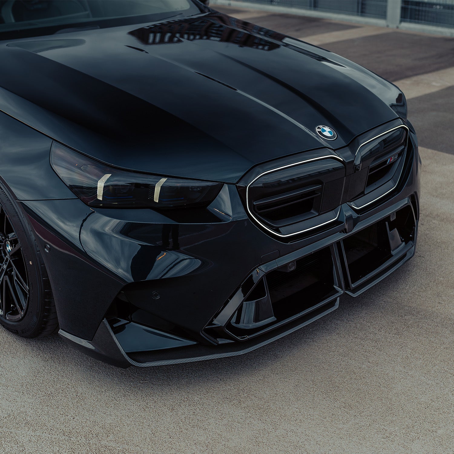 MHC+ BMW G90 & G99 M5 Pre Preg Carbon Fibre Performance Style Front Splitter