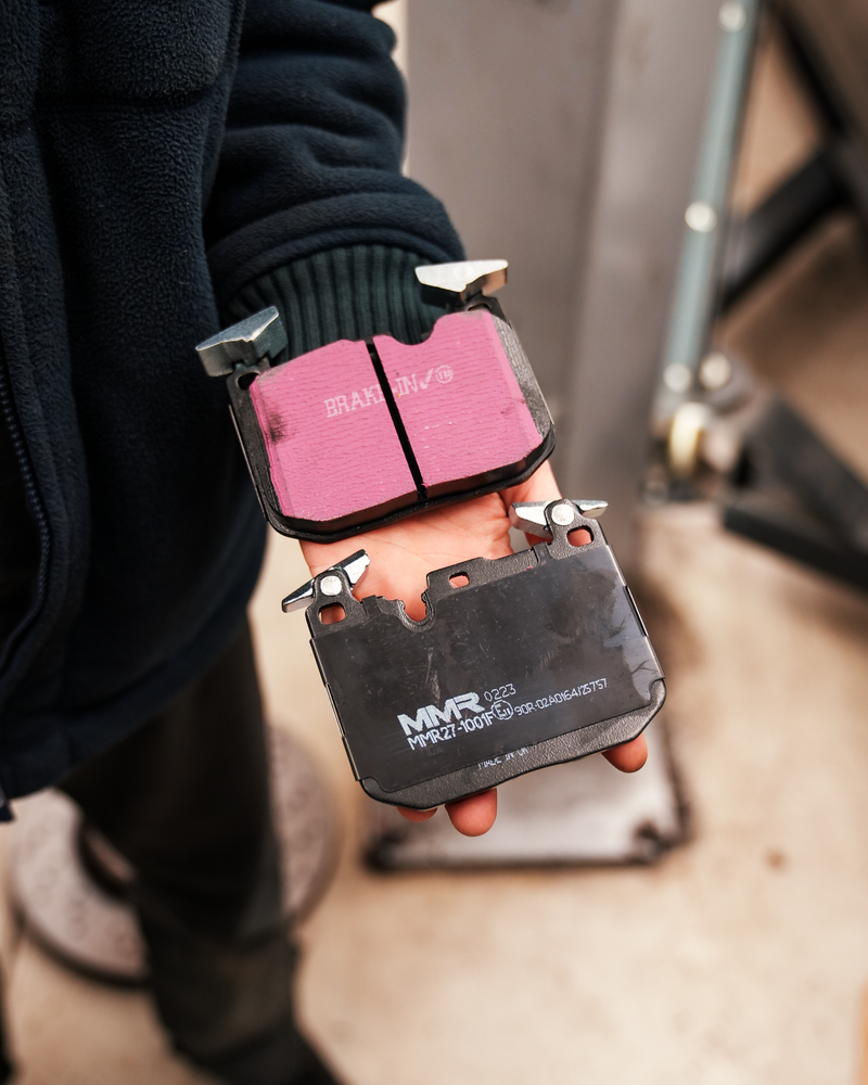 MMX FAST ROAD RP650 FRONT & REAR BRAKE PADS SET + HEL BRAIDED LINES KIT + MOTUL RBF 660 BRAKE FLUID – FOR BMW F SERIES M CARS & M LITES (F20/F21, F22, F87 OG, F87 COMP, F80, F82)