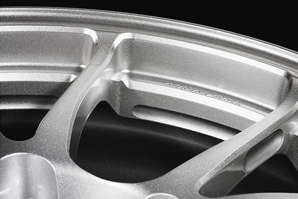 TWS T66-F forged wheel barrel and machining detail