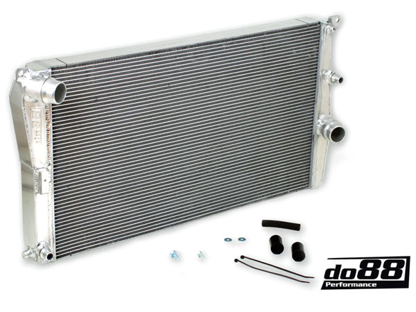 BMW F20 F30 F87 M235i M2 335i 435i DO88 Performance Aluminium Radiator