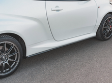 Load image into Gallery viewer, Racing Durability Side Skirts Diffusers Toyota GR Yaris MK4 (2020+)
