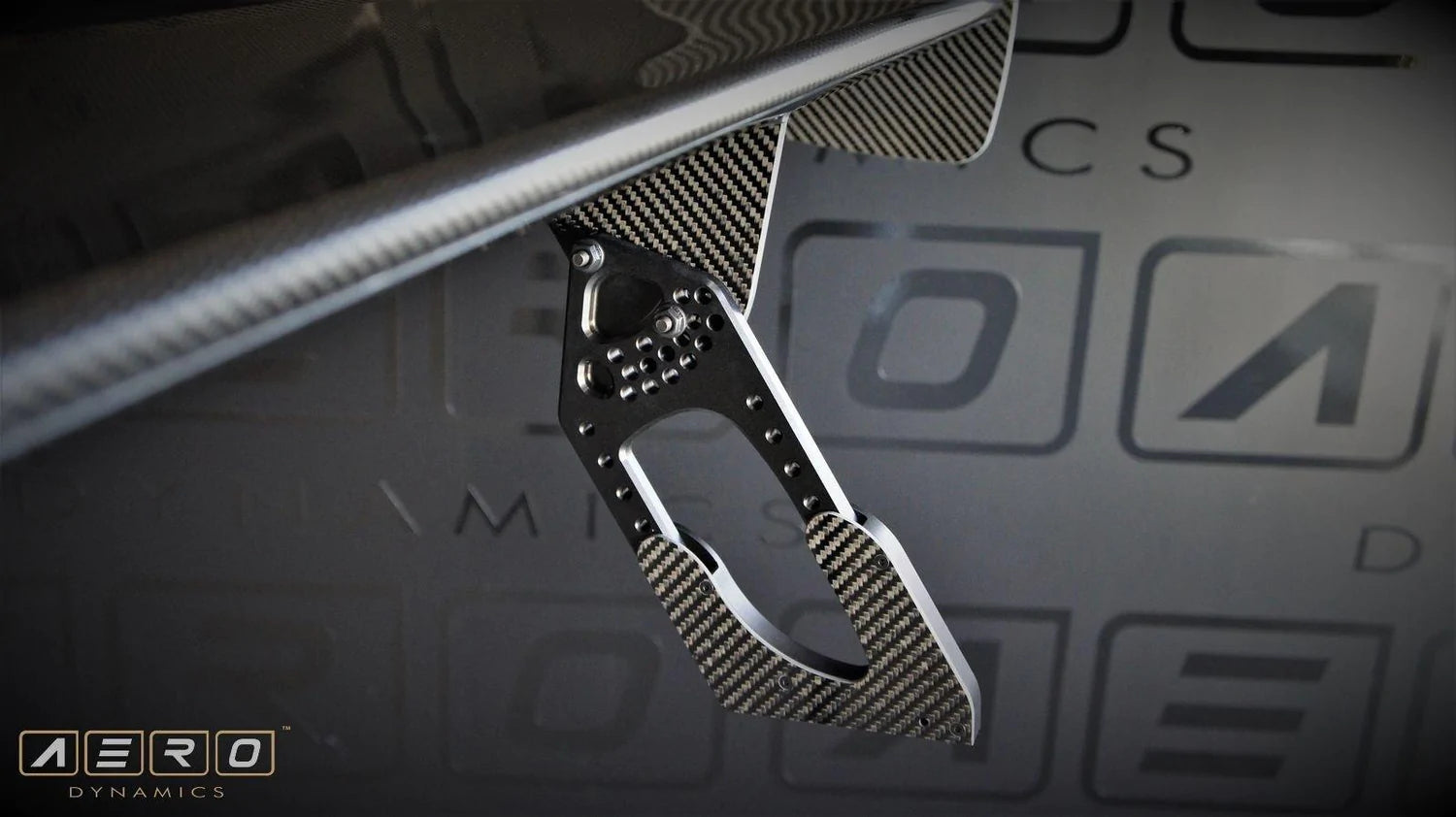 AERO DYNAMICS CARBON FIBRE GT FLEX REAR WING