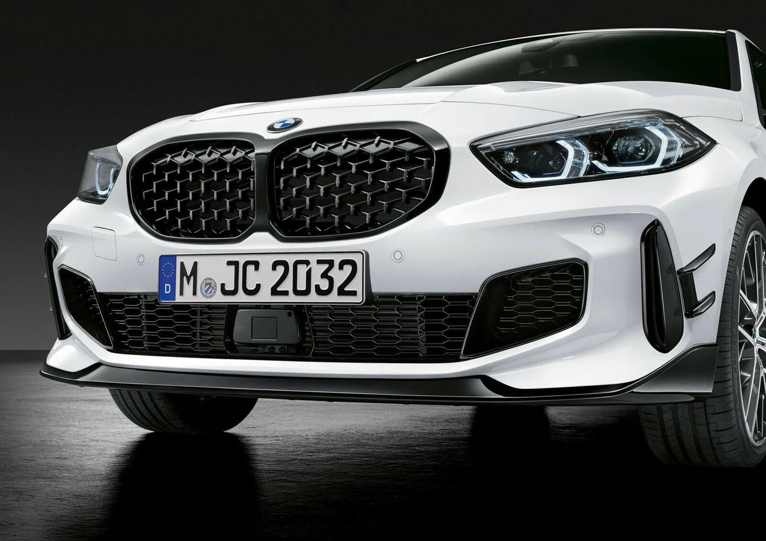 M PERFORMANCE GLOSS BLACK HONEYCOMB GRILLE FOR BMW 1 SERIES & M135I (2019+, F40)